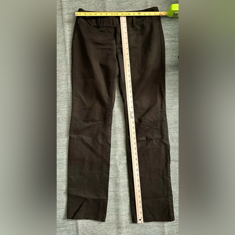 GAP size 6 Black Chino Pants.